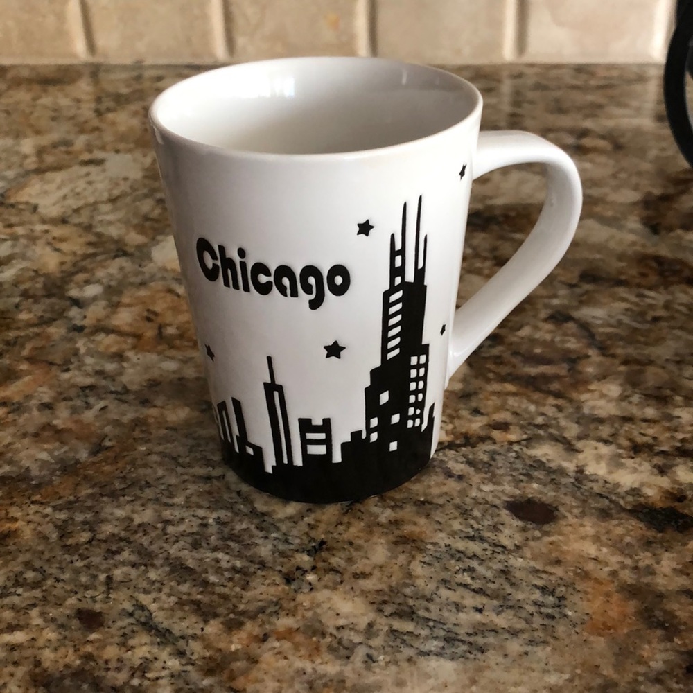Signature Chicago Skyline Coffee Mug